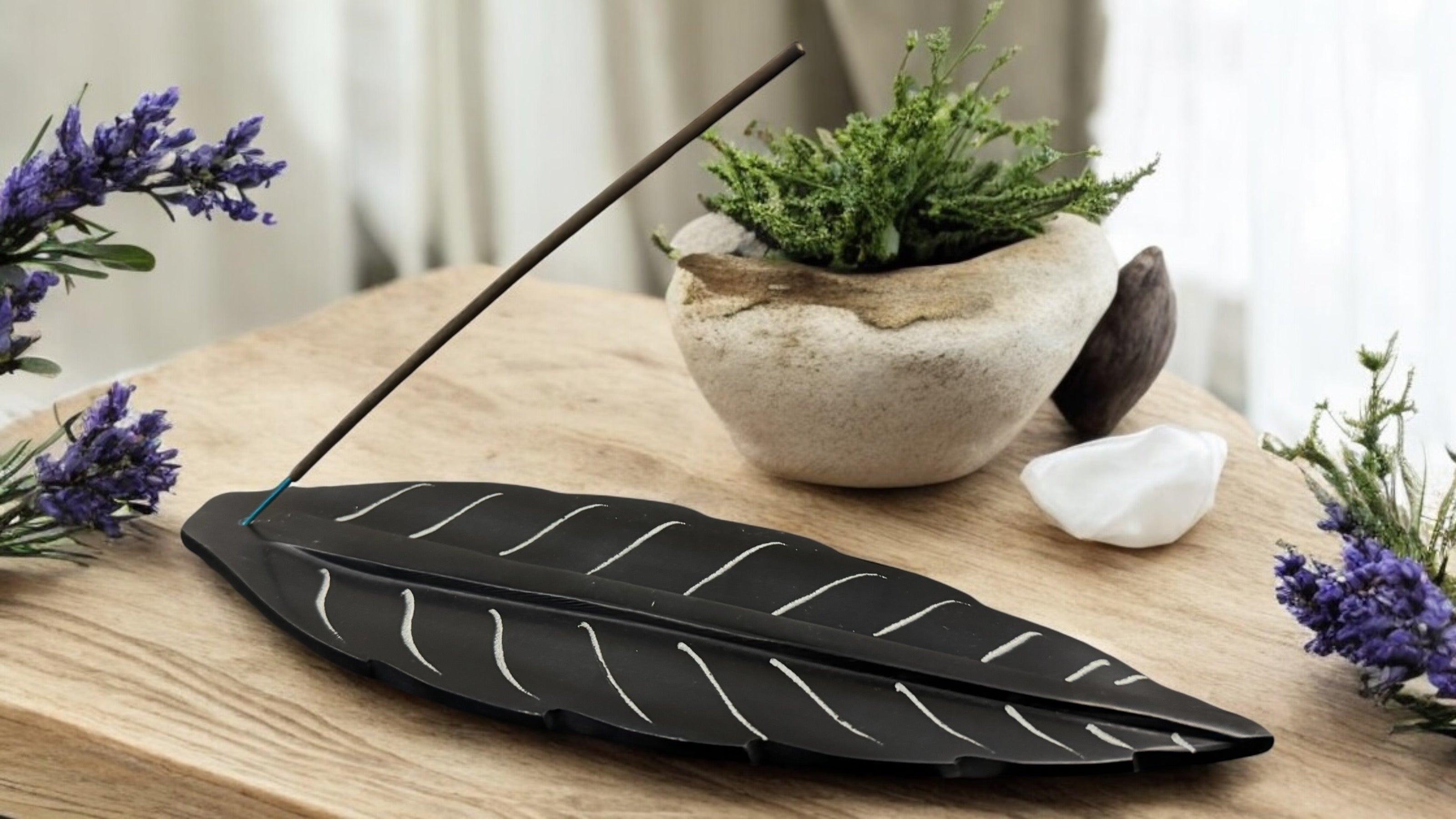 Carved Leaf Soapstone Incense Holder - Black
